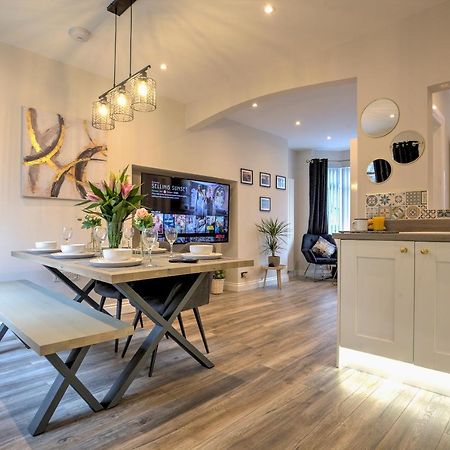 Villa The Belfast Boutique Sleeps 7 adults! Extérieur photo