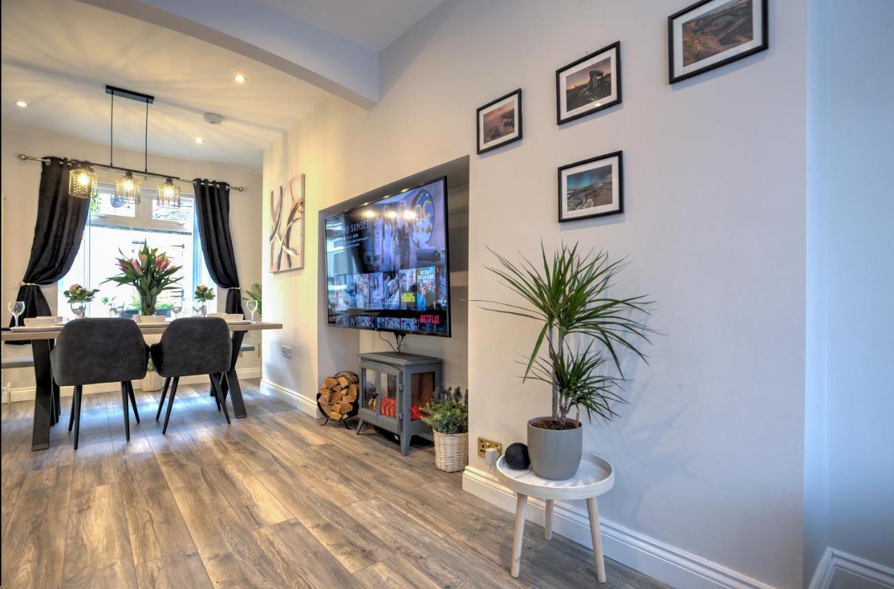 Villa The Belfast Boutique Sleeps 7 adults! Extérieur photo