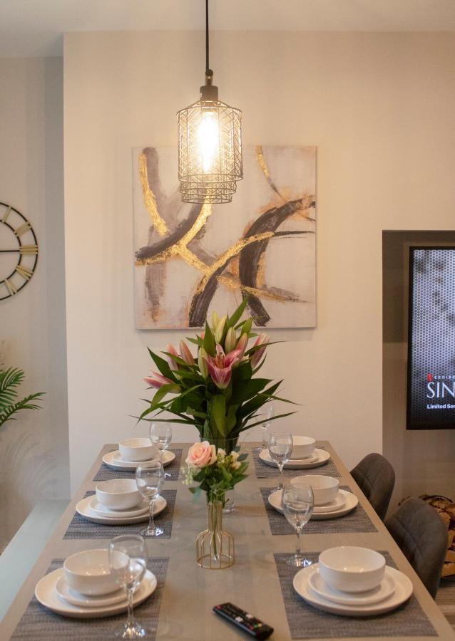 Villa The Belfast Boutique Sleeps 7 adults! Extérieur photo