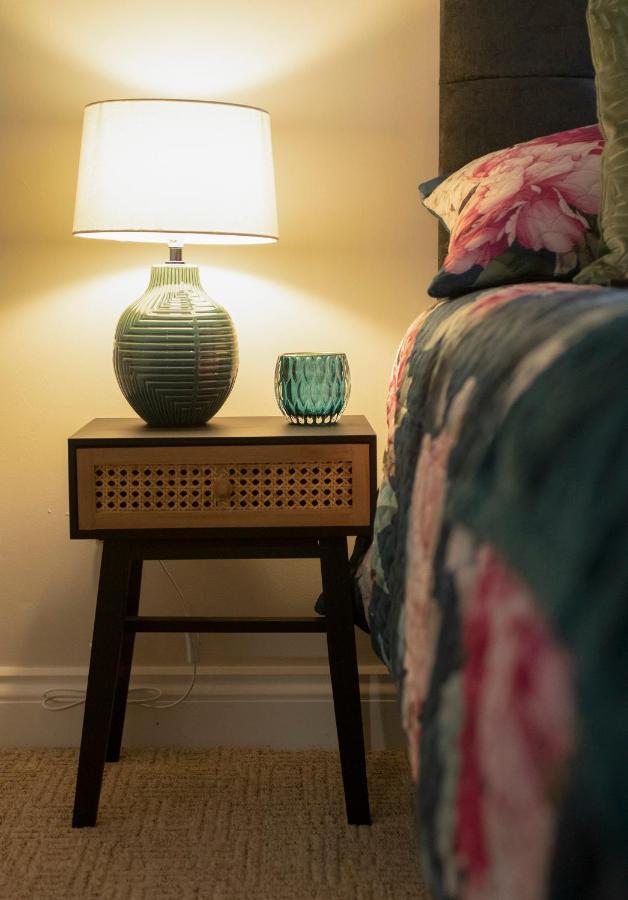Villa The Belfast Boutique Sleeps 7 adults! Extérieur photo