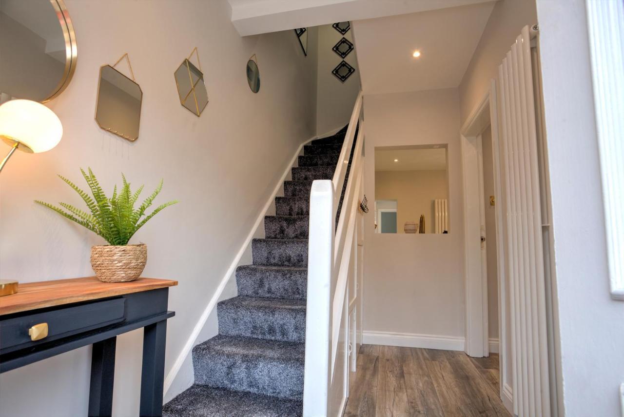 Villa The Belfast Boutique Sleeps 7 adults! Extérieur photo